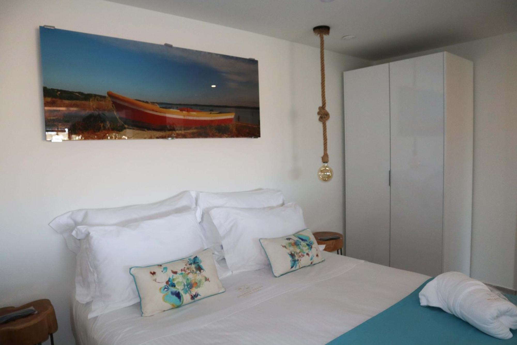 Hillside House Suites & Spa Фош-ду-Арелью Экстерьер фото