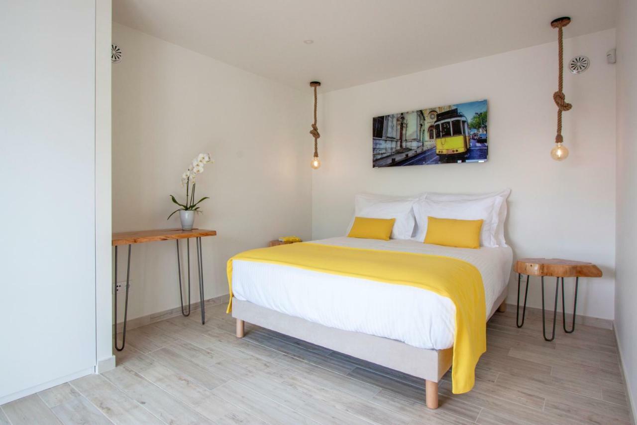 Hillside House Suites & Spa Фош-ду-Арелью Экстерьер фото