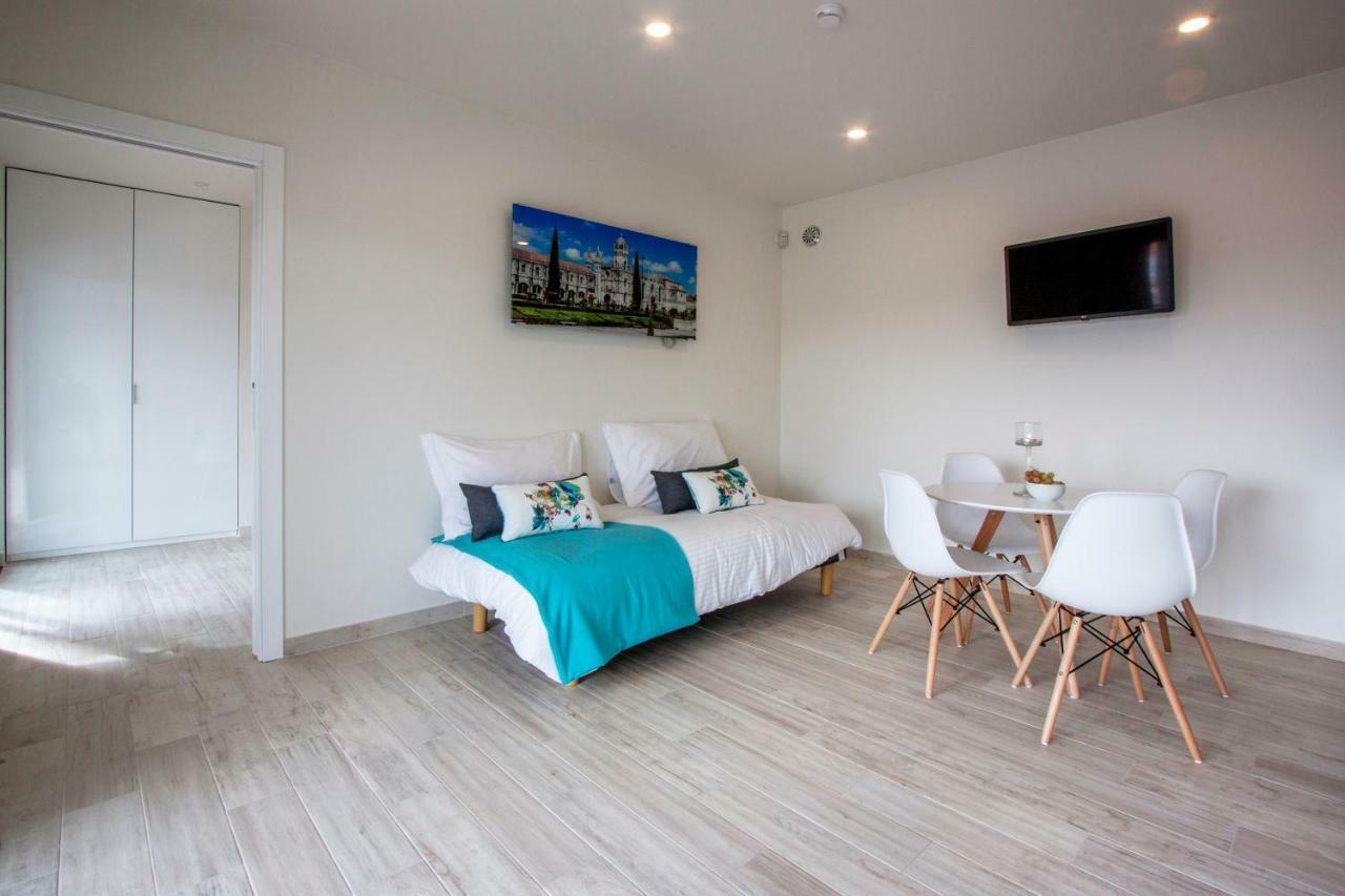 Hillside House Suites & Spa Фош-ду-Арелью Экстерьер фото